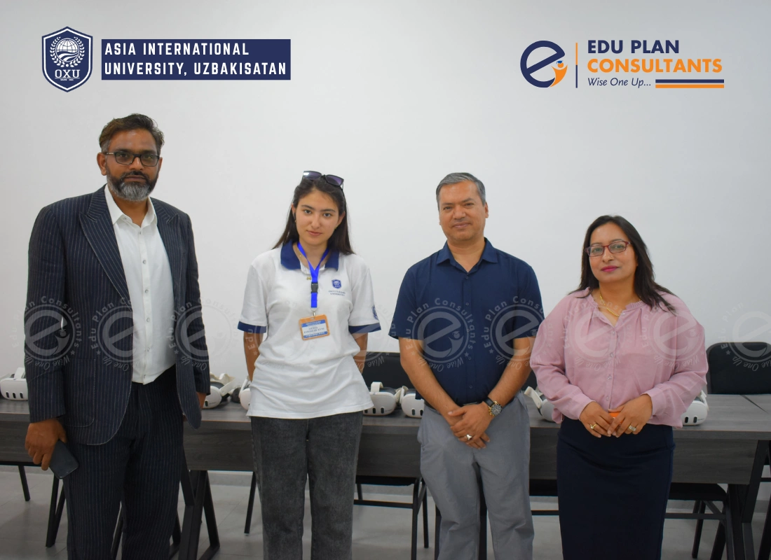 The Managing Director of EDU PLAN CONSULTANTS interacts with students of Asia International University, Uzbekistan, in the presence of Faculty members Dr. Badal Krishna and Dr. Namrata Sharma.